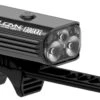 Lezyne Macro Drive 1300XXL Voorlicht 1 Lezyne Macro Drive 1300XXL Voorlicht -BONTRAGER Verkoopwinkel 1 led 4 v604 macrodrive1300xl black v1 r1 web 1800x1800