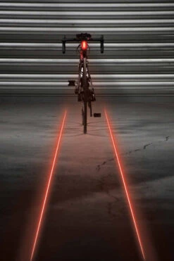 Lezyne LED Laser Drive Achterlicht -BONTRAGER Verkoopwinkel laser drive rear 250 4